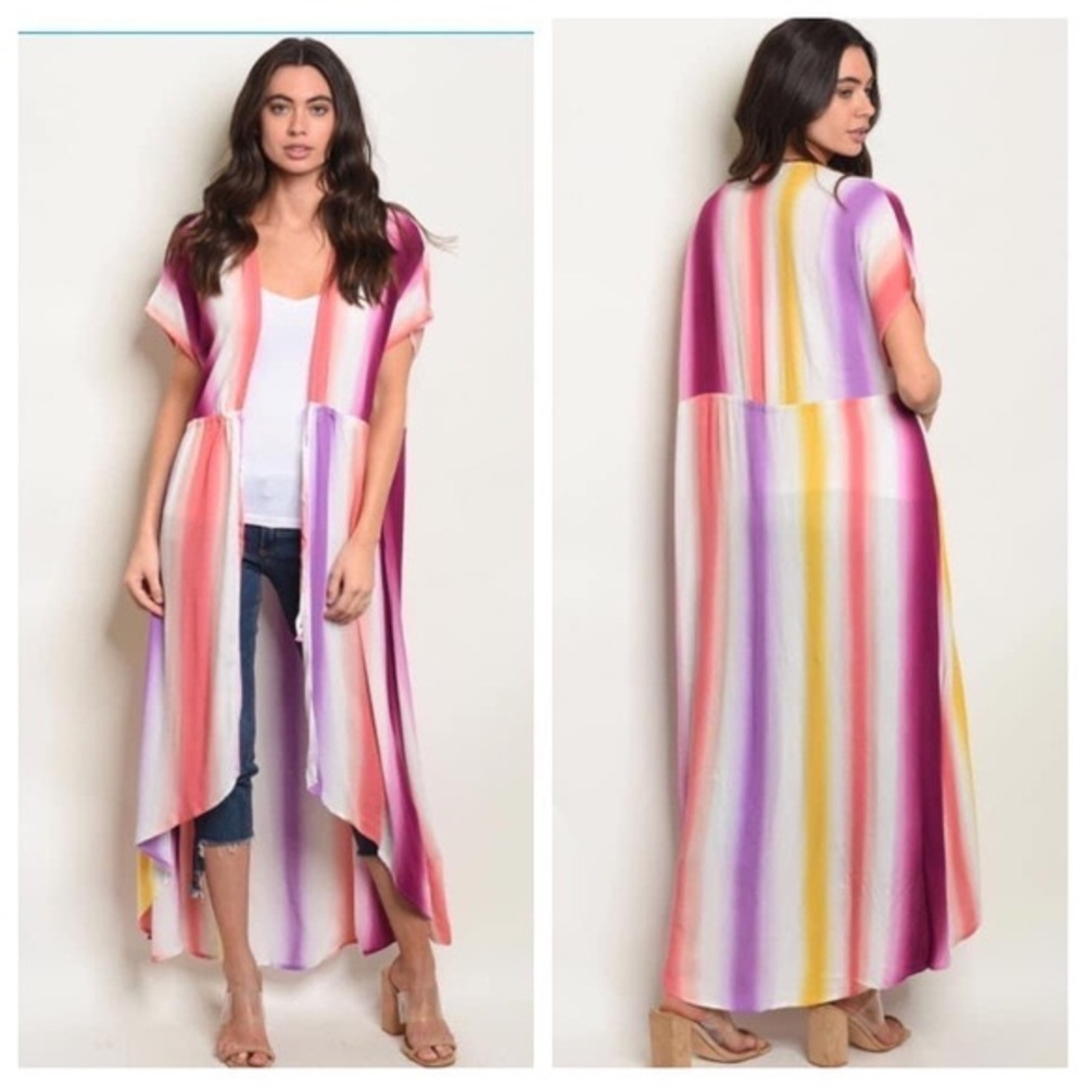 🆕💜 1 LEFT! S/M Short sleeve colorful kimono